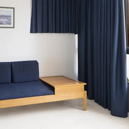 Apartamentos Gemelos 2 Y 4 By Gestaltur * Бенидорм